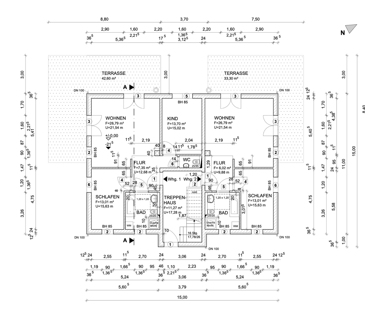 Grundriss Erdgeschoss mit mehreren Wohneinheiten